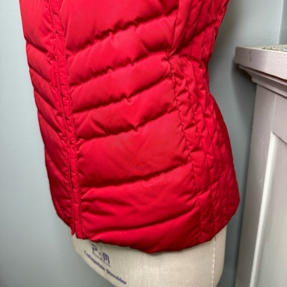Talbots Red Down Puffer Vest Winter Jacket Coat Size Small - Picture 5 of 11